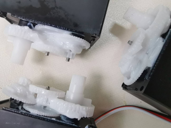 電機減速齒輪箱該如何選用合適的潤滑脂？